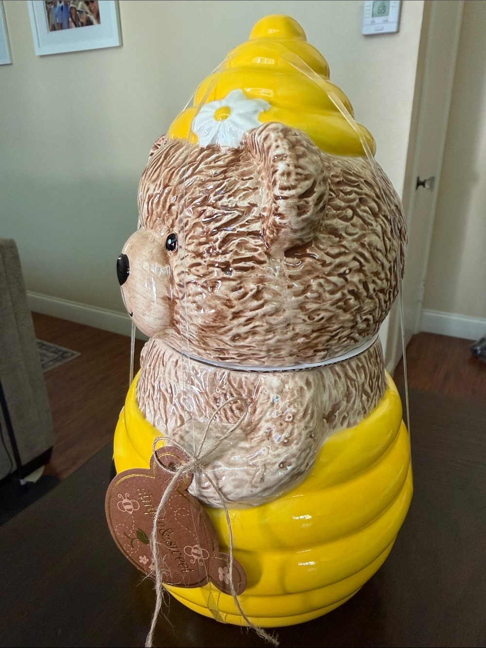 NWT Teddy Bear Beehive Cookie Jar - Picture 2 of 5